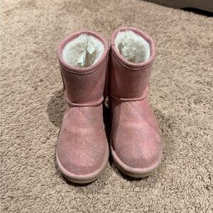 Pink Glittery Boots with Faux Fur Lining